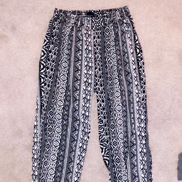Patterned pants - Picture 1 of 1
